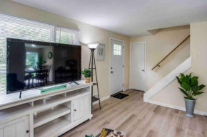 ~Cozy Home~ Steps to RIT by UofR/Airport/DWTN w/AC